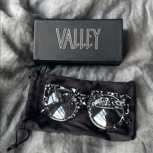 Valley Eyewear XVI Clear non prescription Glasses